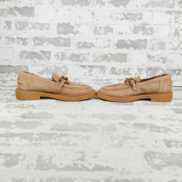 New Steve Madden Karmine Gleaming Tan Suede Goldtone Hardware Loafer W936 - Picture 7 of 12